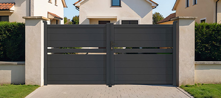 Δίφυλλη αυλόπορτα αλουμινίου